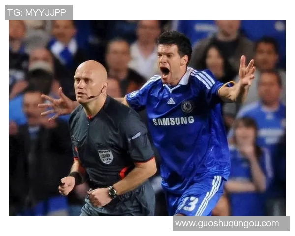 足球历史十大因争议判罚被错判的球星及事件回顾